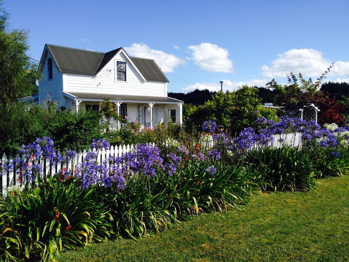Ashley Villa Bnb Takaka Exterior foto